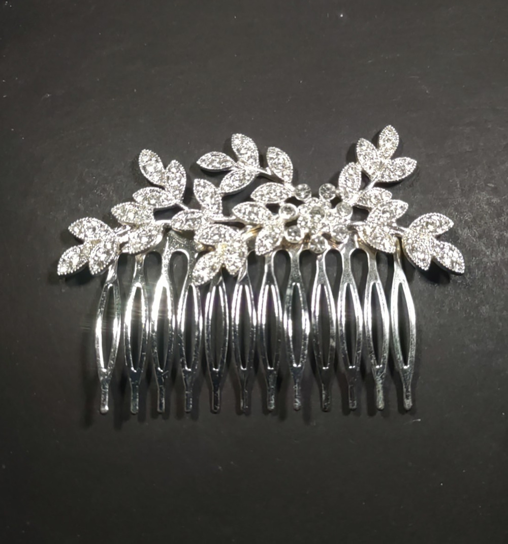 Silver Tone Hair Comb Barrette Elegant Style Rhinestone Wedding Party Cosplay